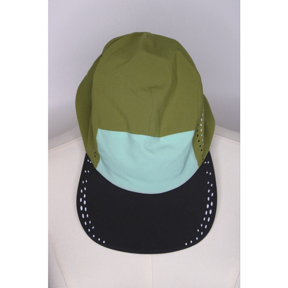Lululemon Women’s Lightweight Reflective Crushable Run Hat Size S/M - Green -NWT